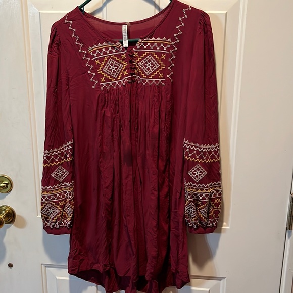 Monoreno Dresses & Skirts - Monoreno Dress!! Adorable